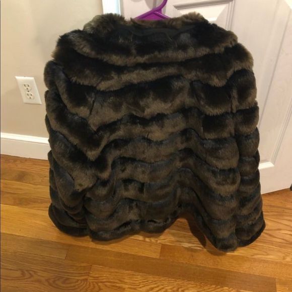 INC Black and Brown fuax fur coat - Picture 3 of 7